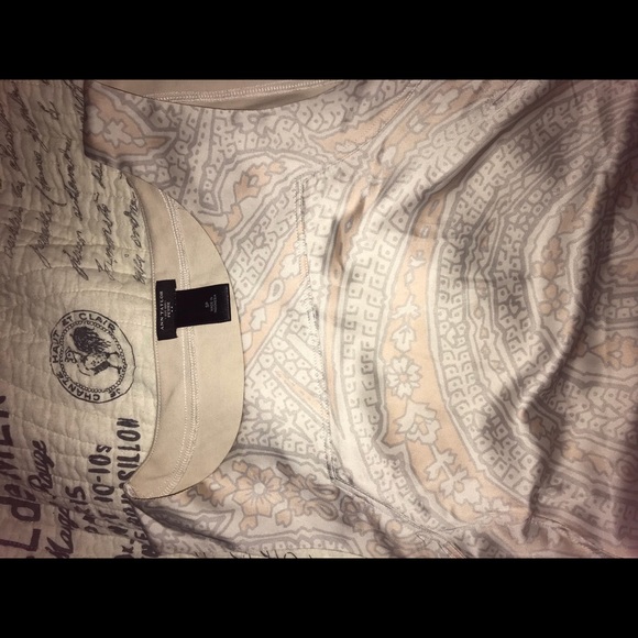 Ann Taylor size sp tank geometric silk front - Picture 6 of 6